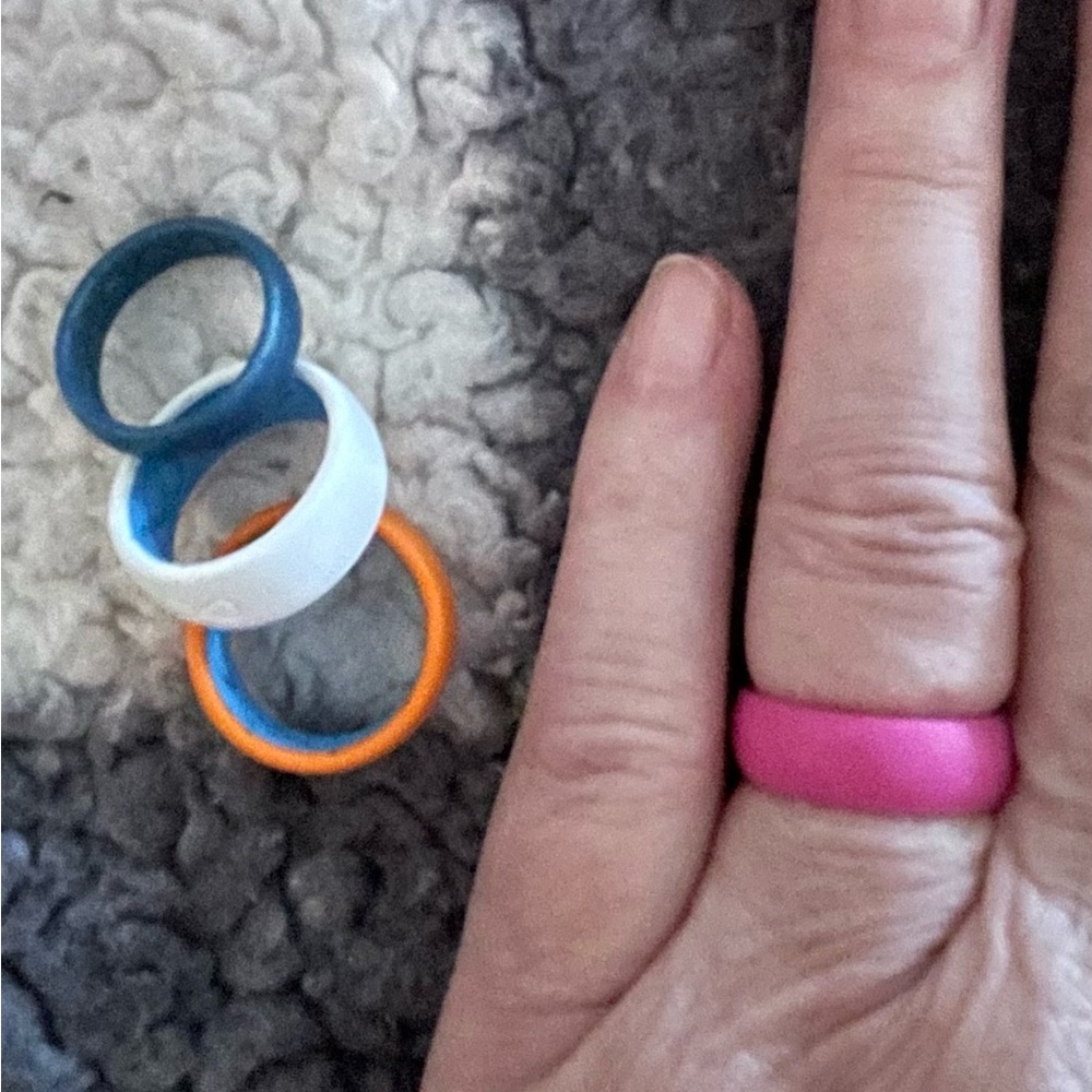 Silicone Rings Set - Picture 3 of 15